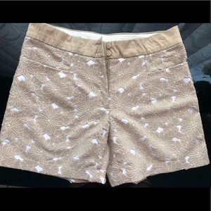 La Perla 42 floral lace shorts.